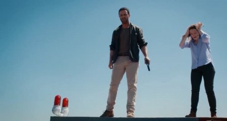Кровь, золото и песок (2017)