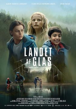 Фильм Страна из стекла (2018)